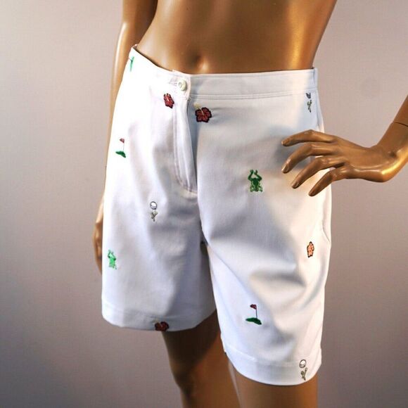 Coral Bay Golf Petites Shorts White Embroidered Golf Designs Size 6P - Picture 2 of 8